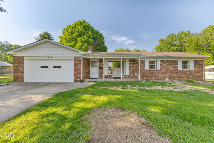 Listing Image 3