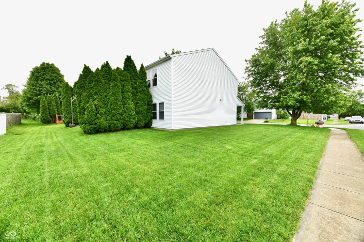 Listing Image 23