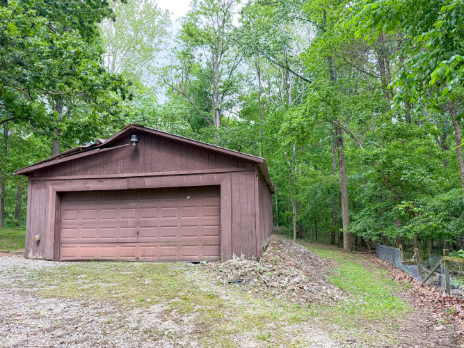 Listing Image 24