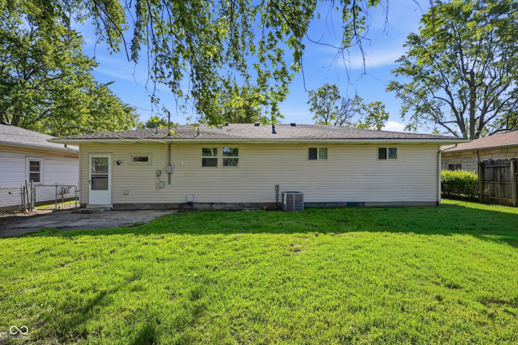 Listing Image 20