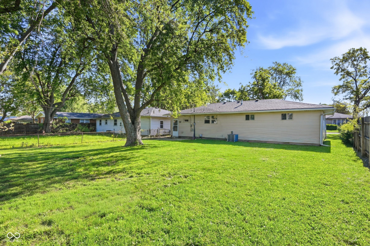 Listing Image 22