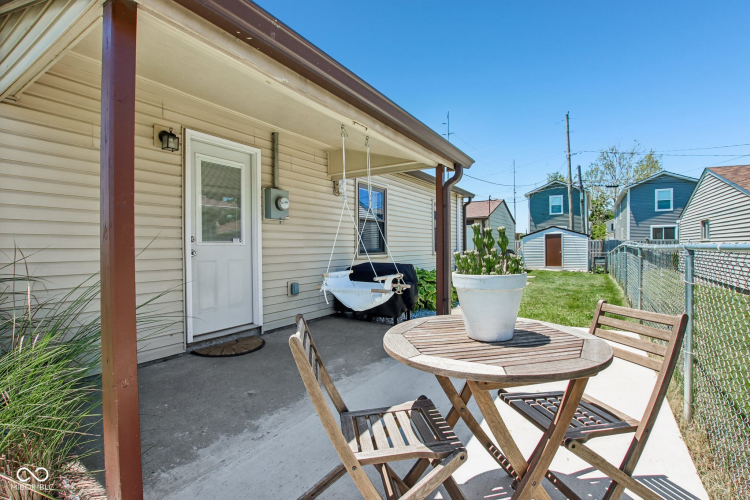 Listing Image 24