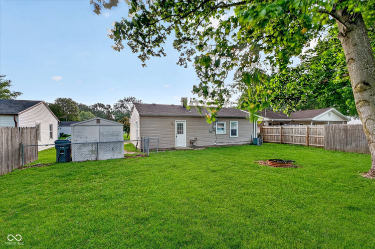 Listing Image 25
