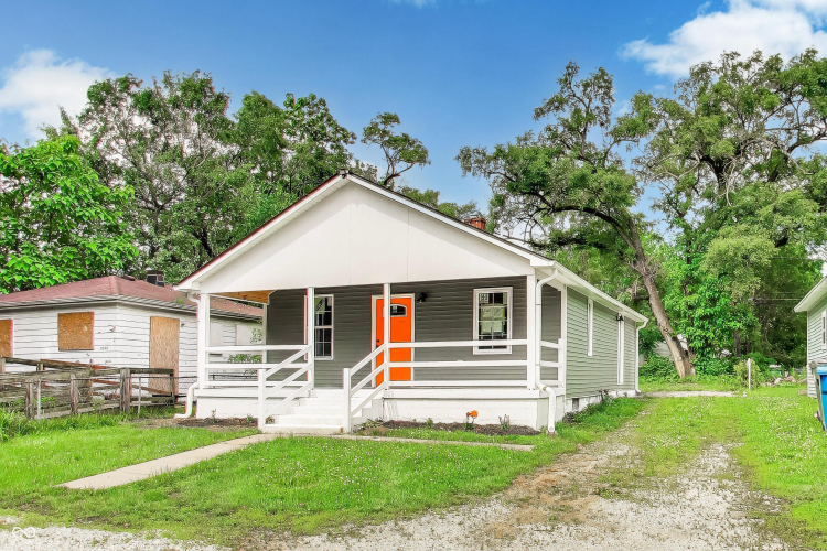 Listing Image 2