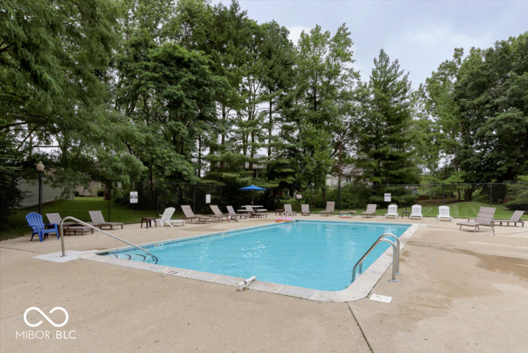 Listing Image 58