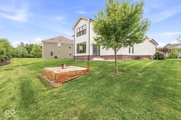 Listing Image 46