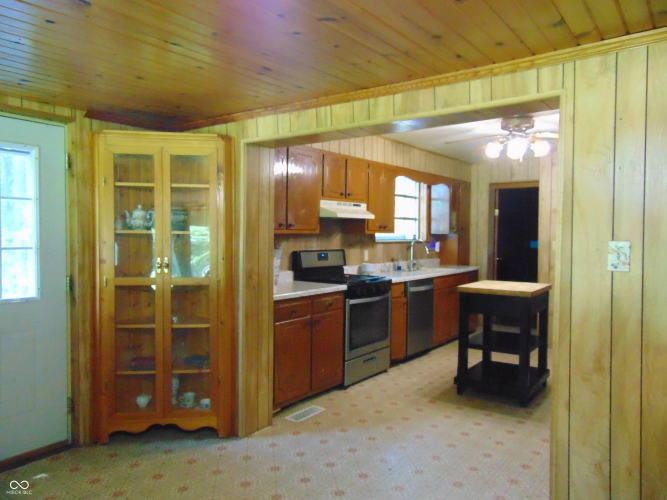 Listing Image 20
