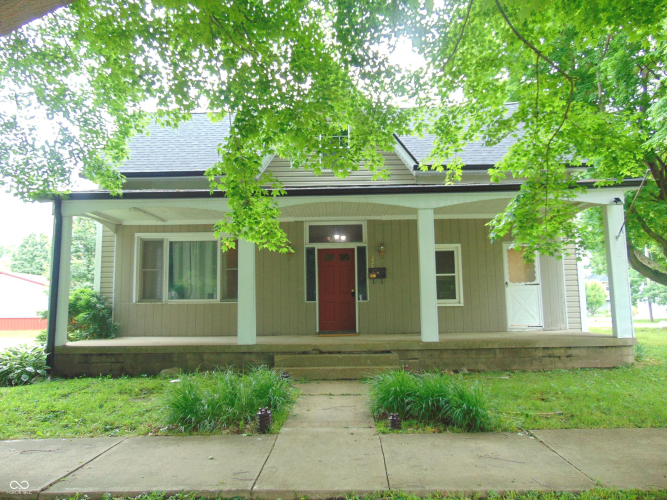 Listing Image 3
