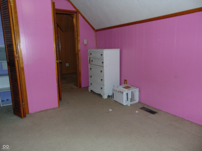 Listing Image 36