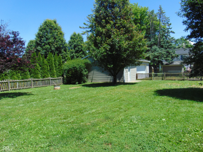 Listing Image 7