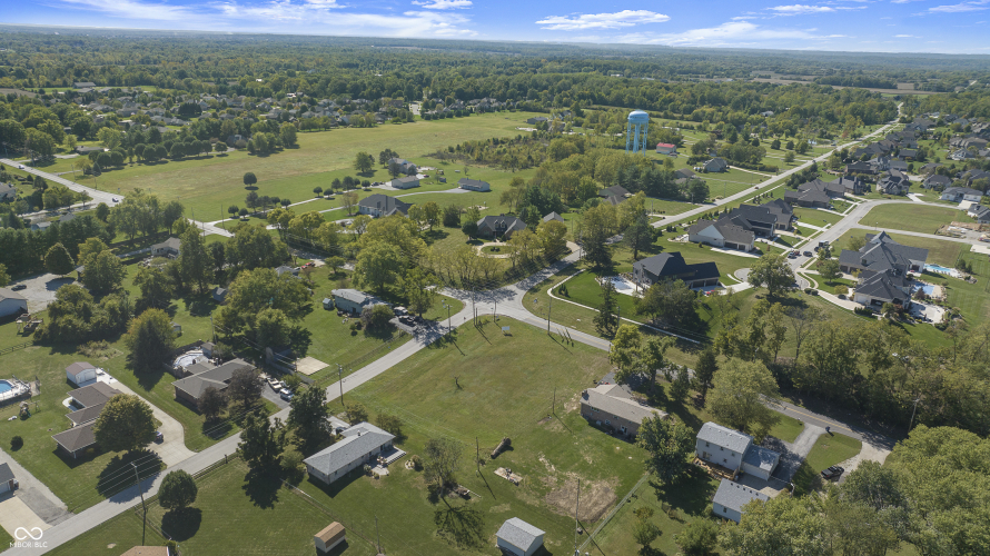 Listing Image 10