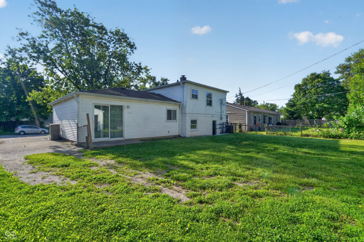 Listing Image 9