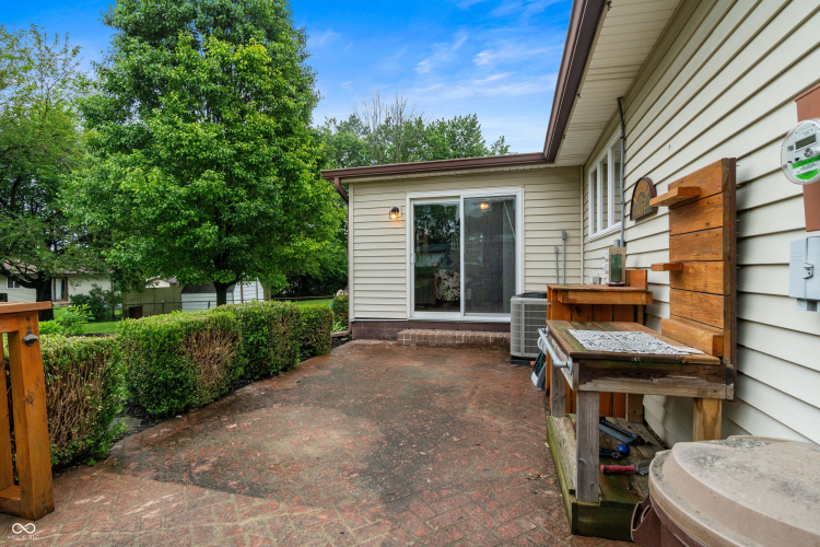 Listing Image 20