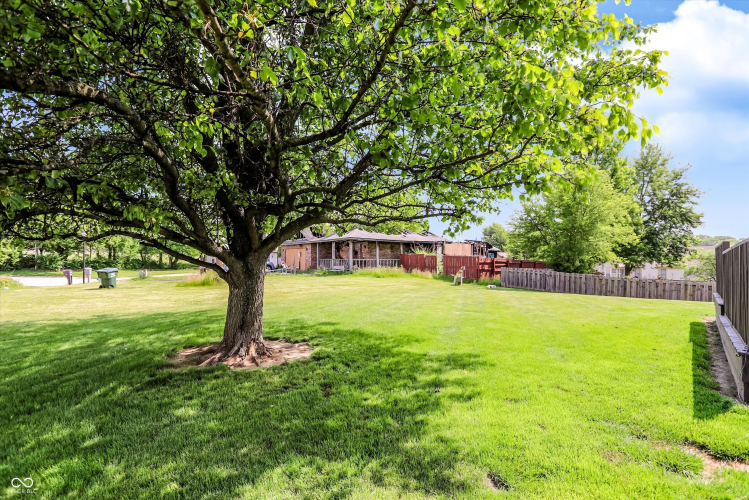 Listing Image 52