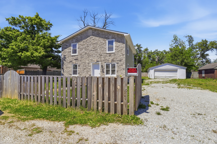 Listing Image 2