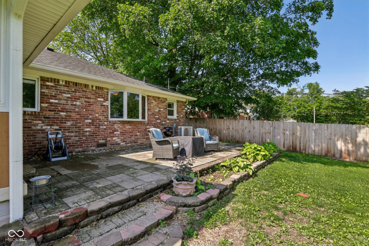 Listing Image 38