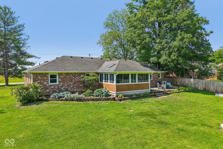 Listing Image 48