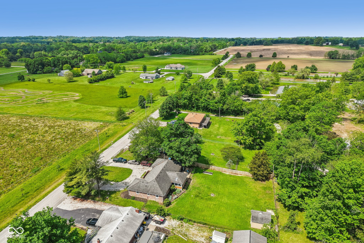 Listing Image 54