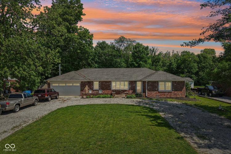 Listing Image 55