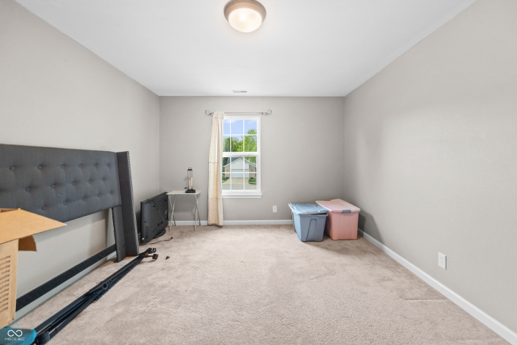 Listing Image 26
