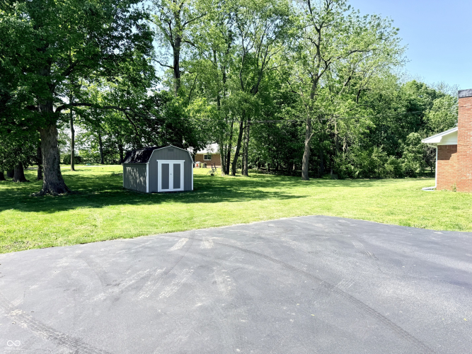 Listing Image 44