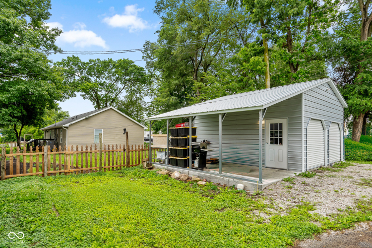 Listing Image 29