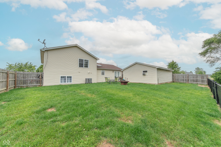 Listing Image 27