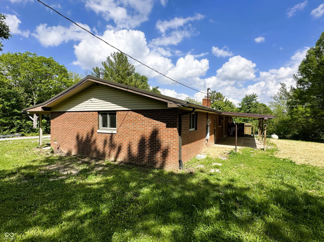 Listing Image 19
