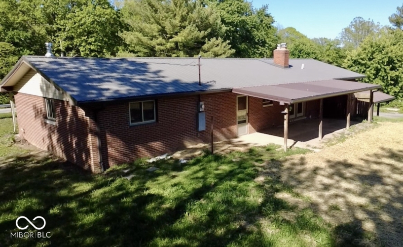 Listing Image 6