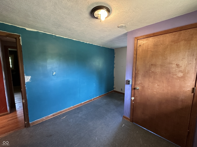 Listing Image 53