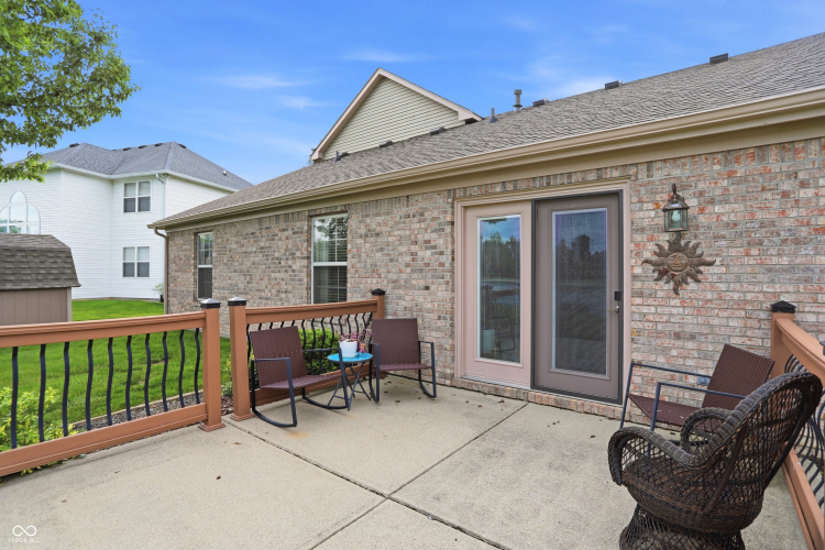 Listing Image 44