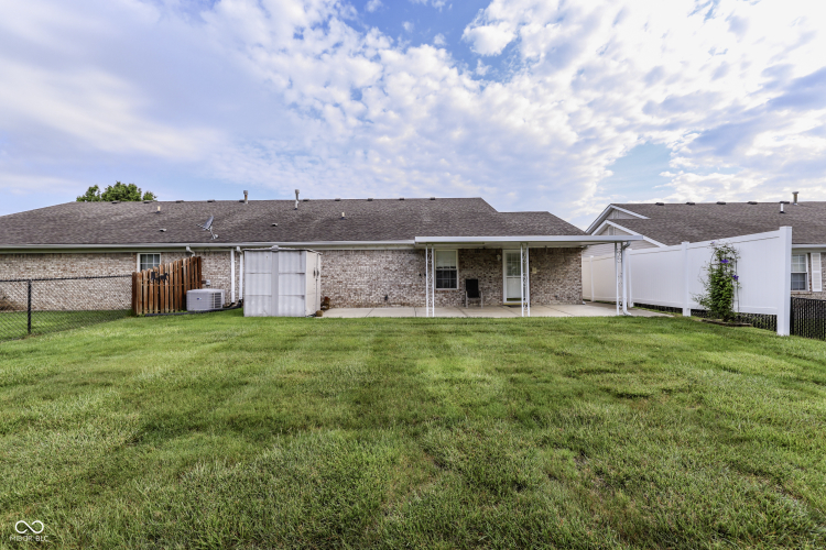 Listing Image 28