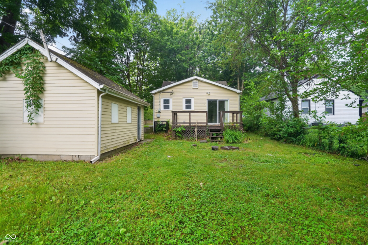 Listing Image 9