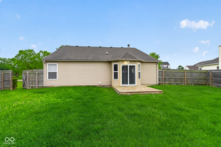 Listing Image 14