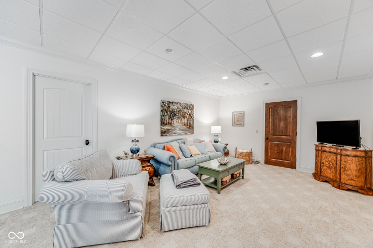 Listing Image 51
