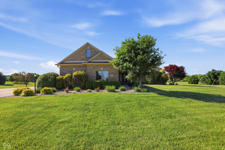 Listing Image 52