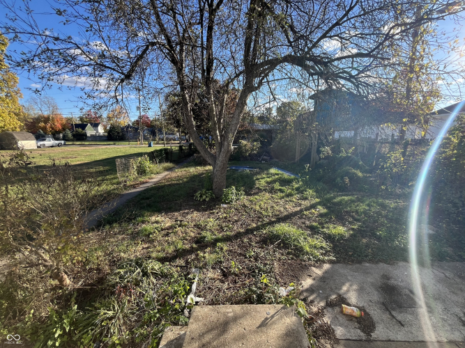Listing Image 16