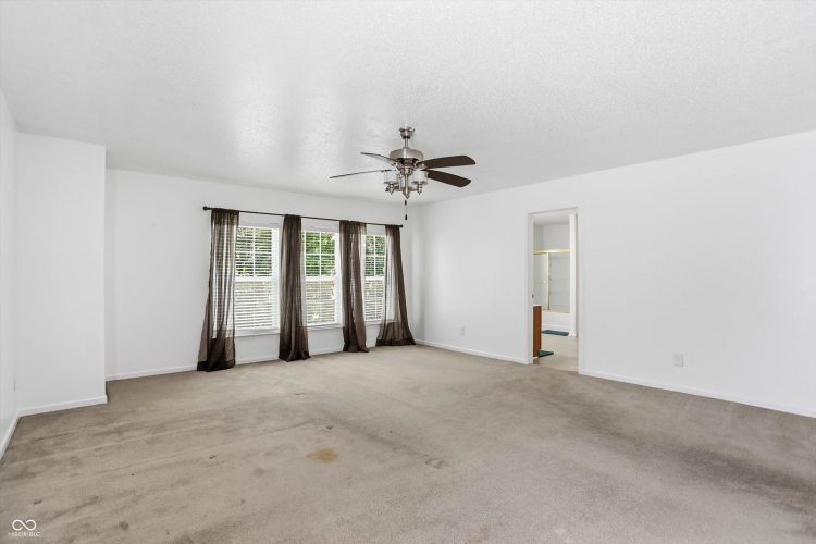 Listing Image 45