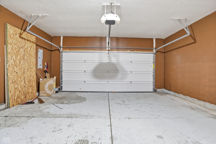Listing Image 66
