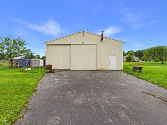 Listing Image 52