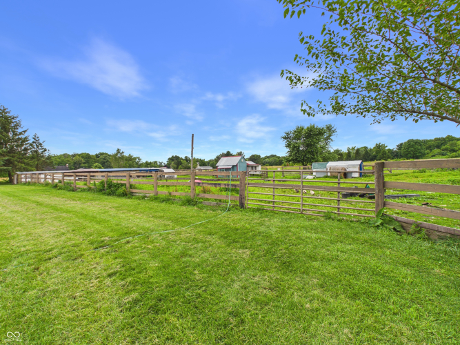 Listing Image 54