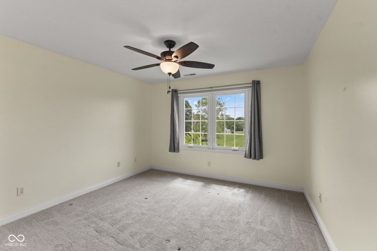 Listing Image 51