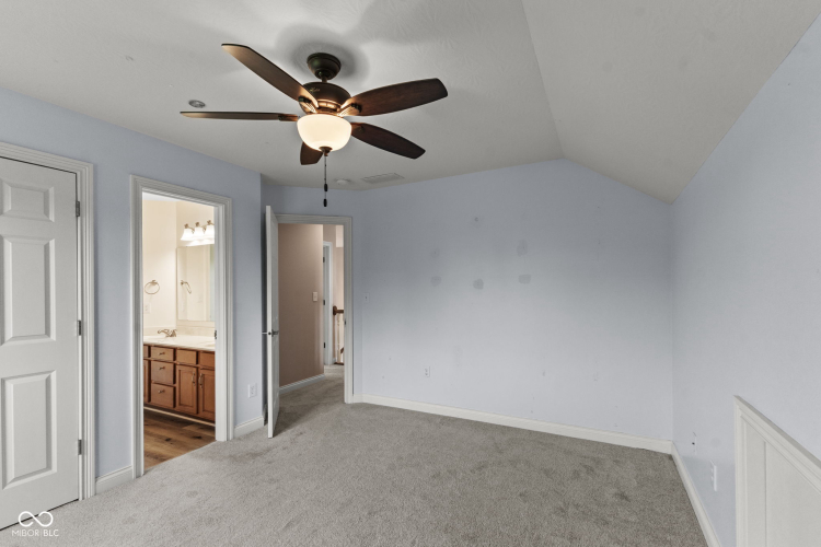 Listing Image 55