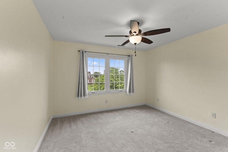 Listing Image 57