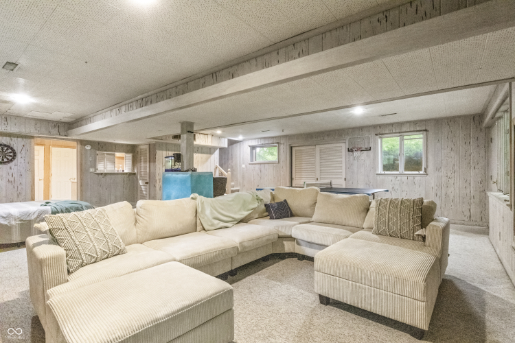 Listing Image 39