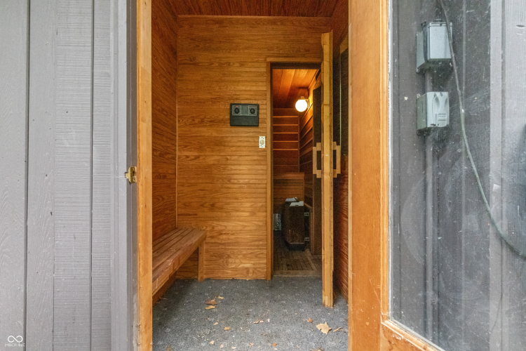 Listing Image 47