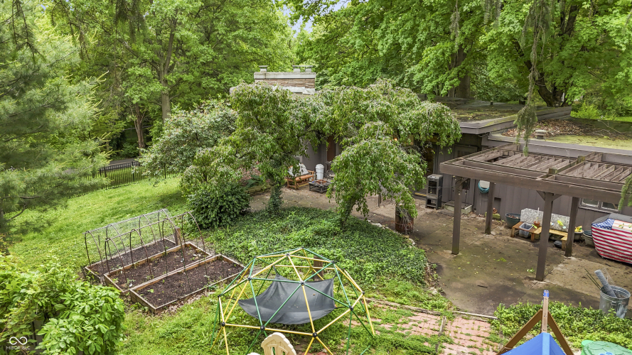 Listing Image 73