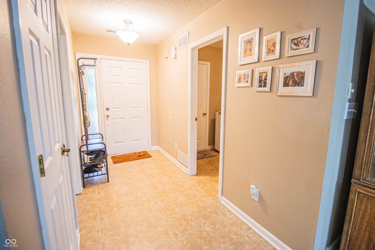 Listing Image 30