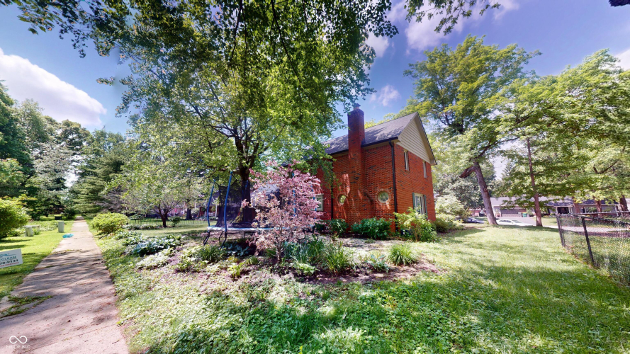 Listing Image 23