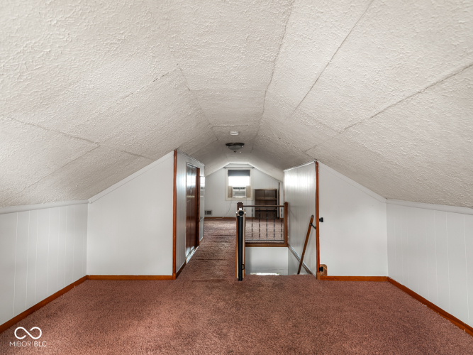 Listing Image 41